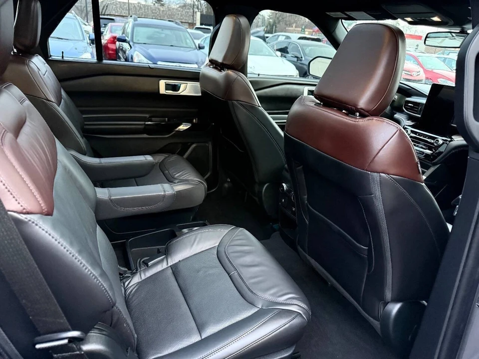 2021 Ford Explorer 6th Gen - Image 19 of 21
