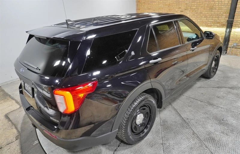 2021 Ford Explorer 6th Gen - Image 11 of 12