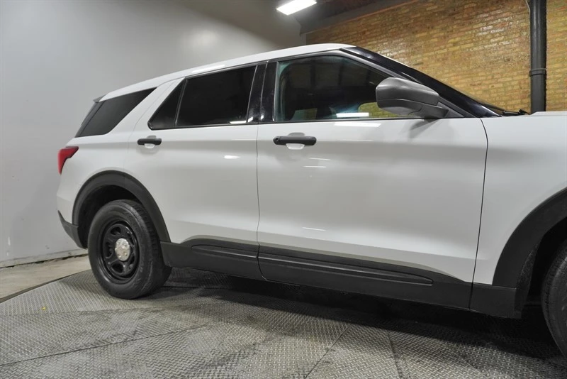 2021 Ford Explorer 6th Gen - Image 9 of 12