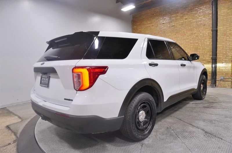 2021 Ford Explorer 6th Gen - Image 9 of 12