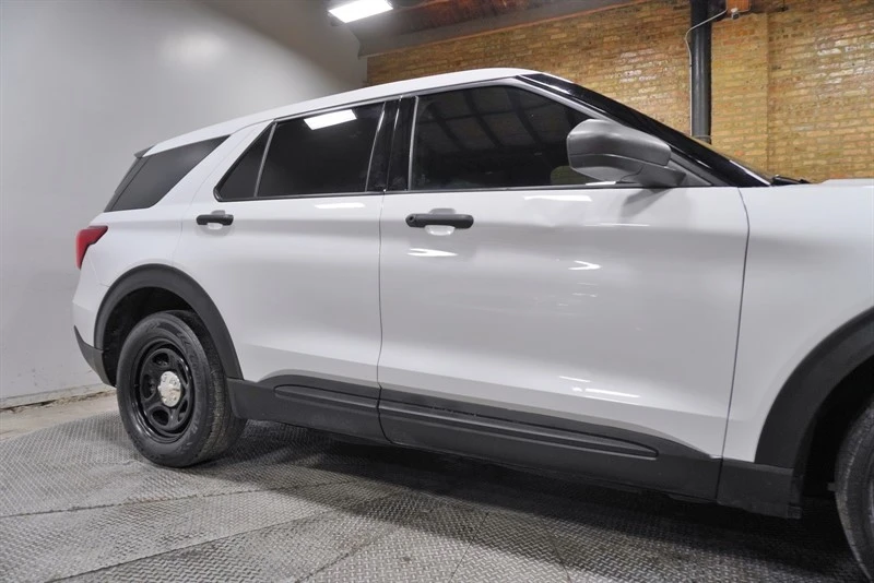 2021 Ford Explorer 6th Gen - Image 9 of 12