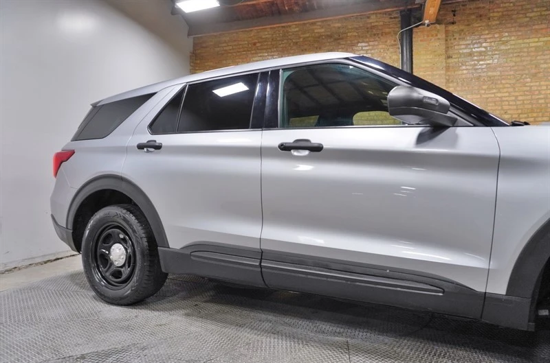 2021 Ford Explorer 6th Gen - Image 9 of 12