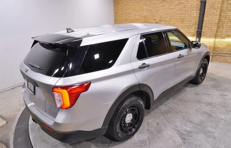 2021 Ford Explorer 6th Gen - Image 11 of 12