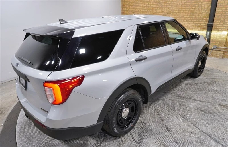 2021 Ford Explorer 6th Gen - Image 11 of 12