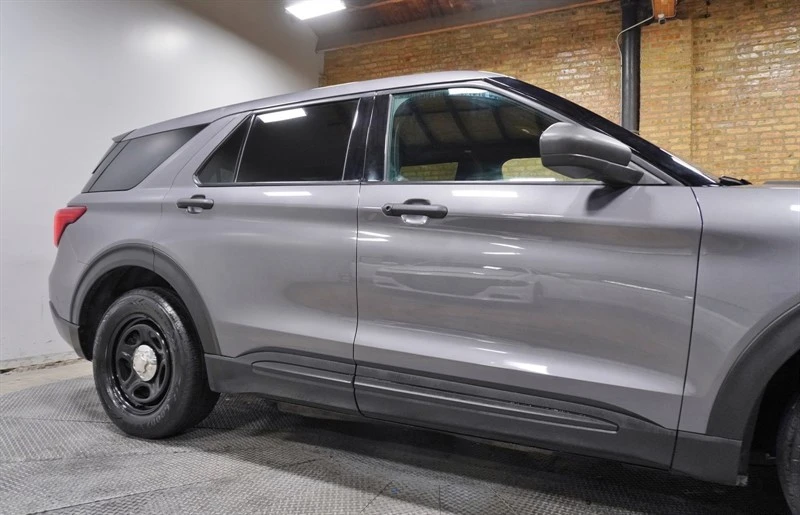 2021 Ford Explorer 6th Gen - Image 9 of 12