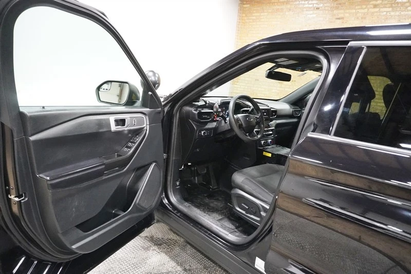 2021 Ford Explorer 6th Gen - Image 19 of 21