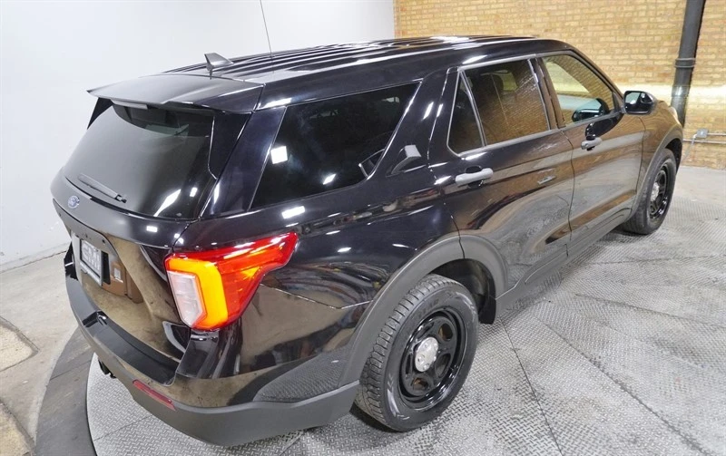 2021 Ford Explorer 6th Gen - Image 11 of 12