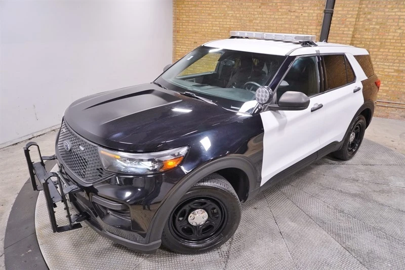 2021 Ford Explorer 6th Gen - Image 2 of 12