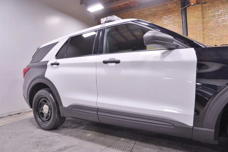 2021 Ford Explorer 6th Gen - Image 9 of 12