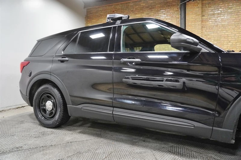 2021 Ford Explorer 6th Gen - Image 9 of 12