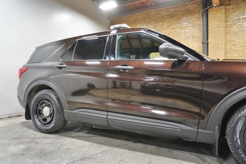 2021 Ford Explorer 6th Gen - Image 9 of 12