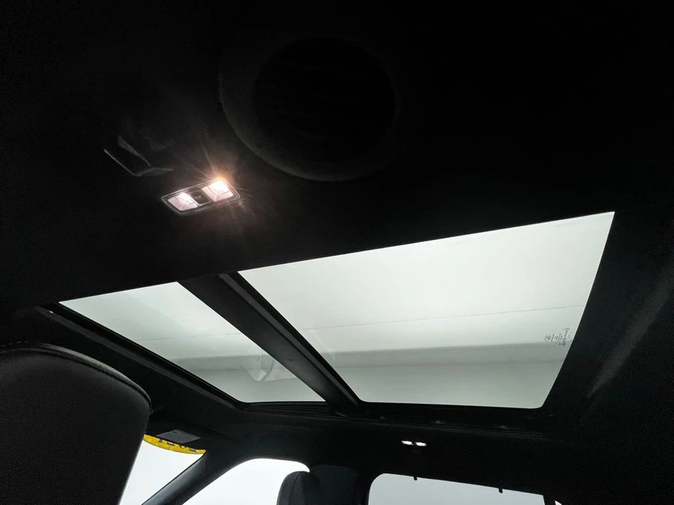 2021 Ford Explorer 6th Gen - Image 5 of 12