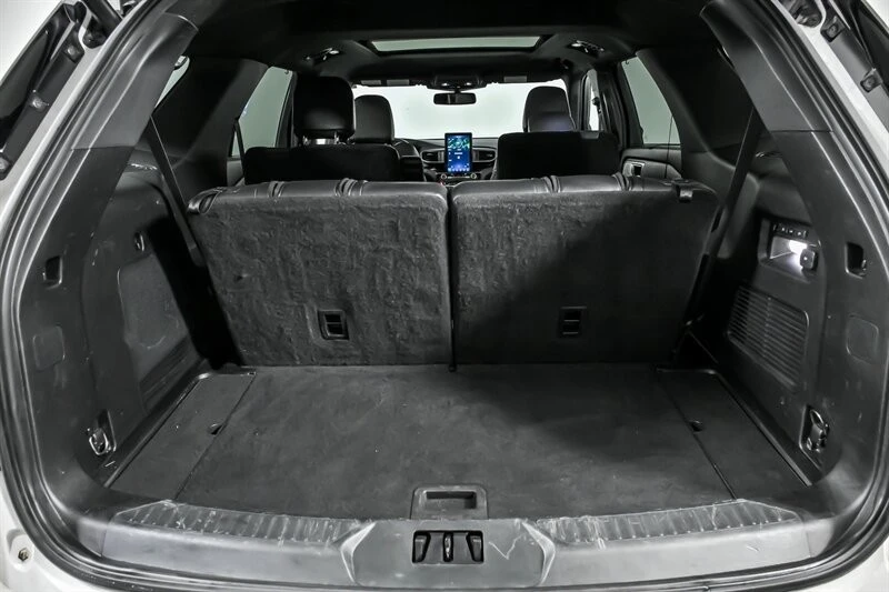 2021 Ford Explorer 6th Gen - Image 13 of 21
