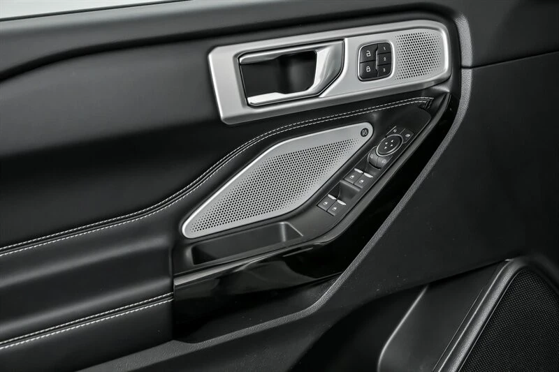 2021 Ford Explorer 6th Gen - Image 15 of 21