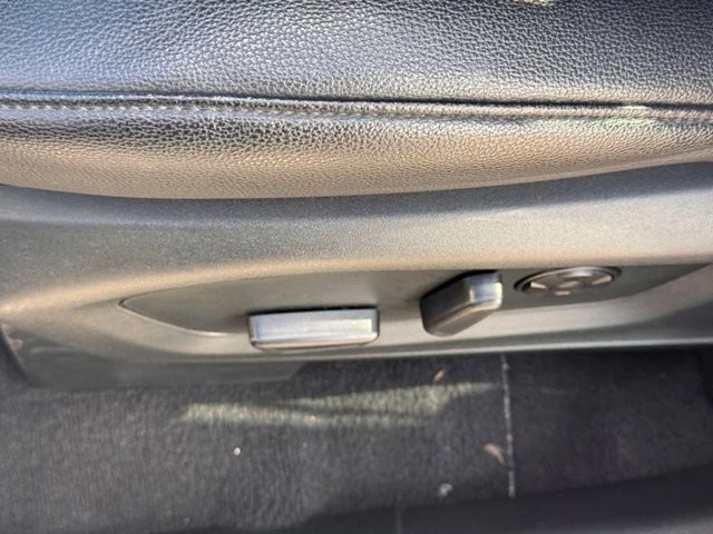 2021 Ford Explorer 6th Gen - Image 19 of 21
