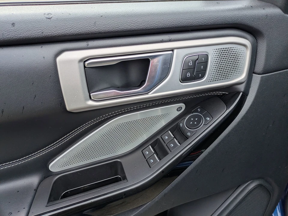 2021 Ford Explorer 6th Gen - Image 16 of 21