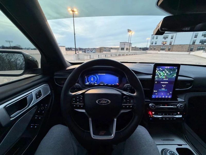 2021 Ford Explorer 6th Gen - Image 10 of 12