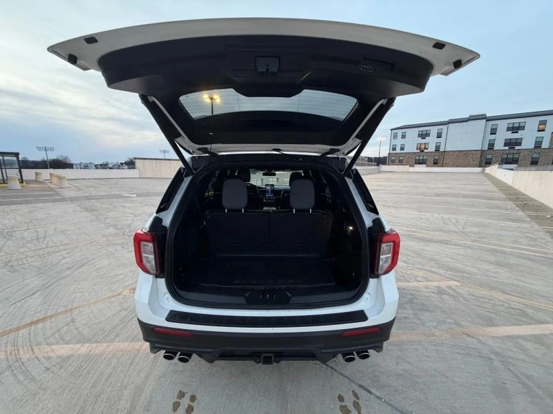 2021 Ford Explorer 6th Gen - Image 3 of 12