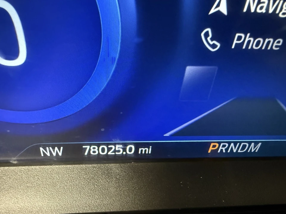 2021 Ford Explorer 6th Gen - Image 18 of 21