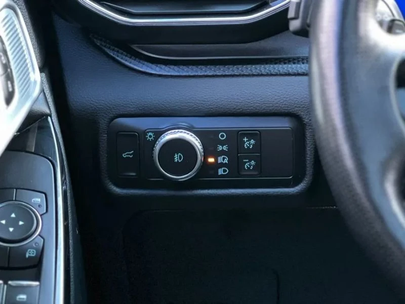 2021 Ford Explorer 6th Gen - Image 11 of 12