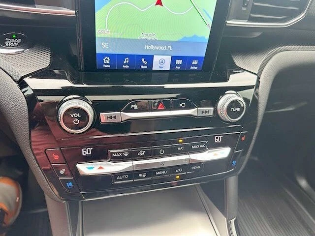 2021 Ford Explorer 6th Gen - Image 15 of 21