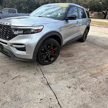 2021 Ford Explorer ST-Line
