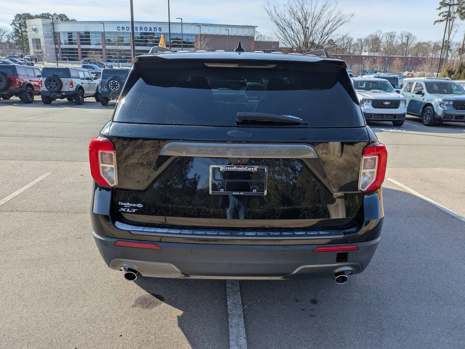 2021 Ford Explorer 6th Gen - Image 5 of 12