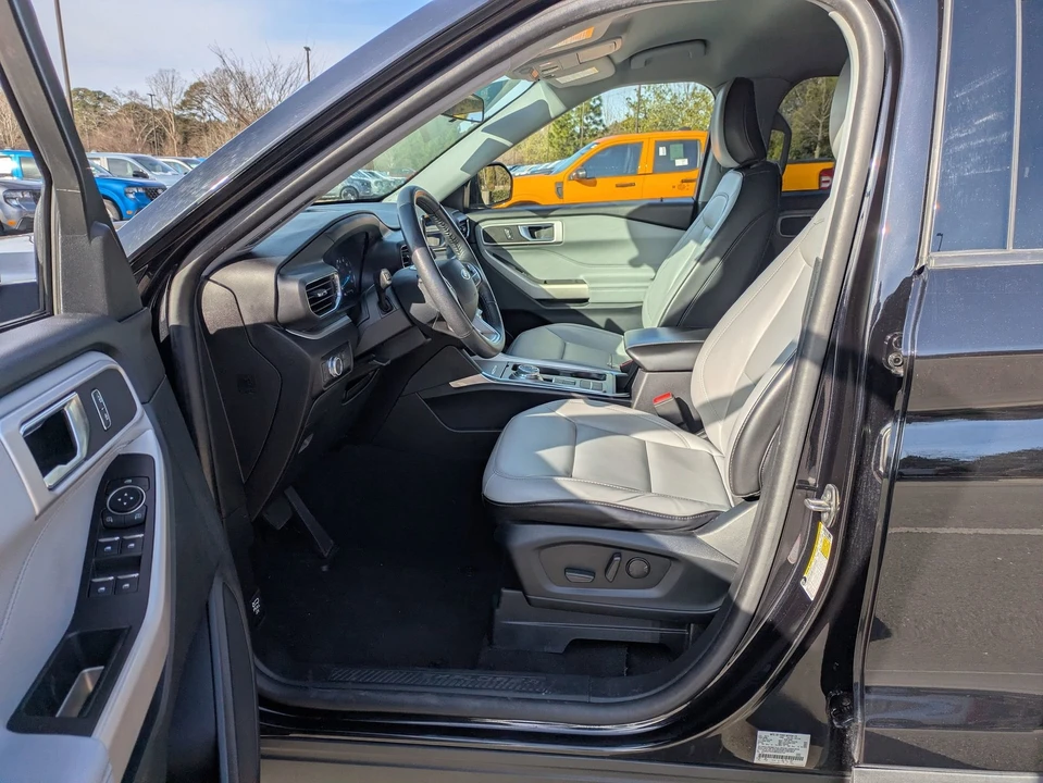 2021 Ford Explorer 6th Gen - Image 12 of 12