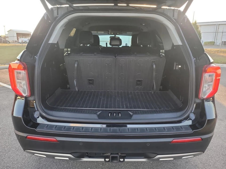 2021 Ford Explorer 6th Gen - Image 7 of 12