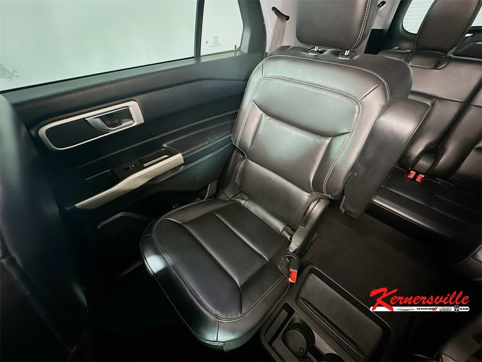 2021 Ford Explorer 6th Gen - Image 12 of 21
