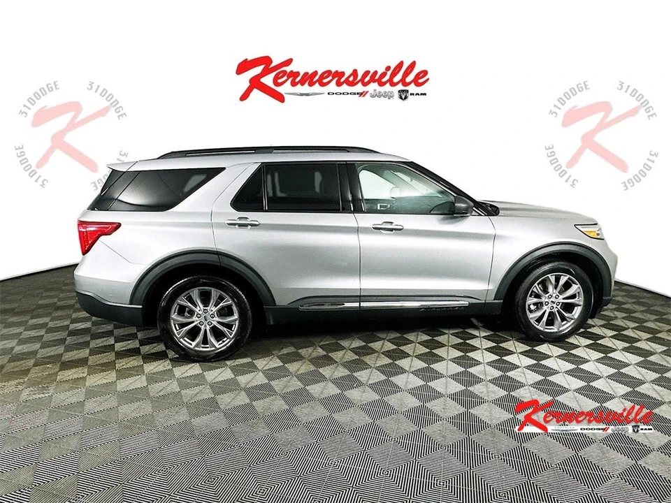 2021 Ford Explorer 6th Gen - Image 8 of 12