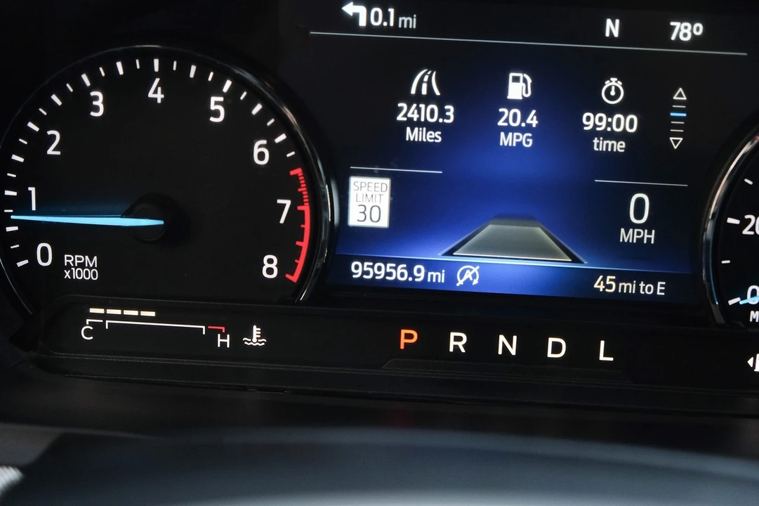 2021 Ford Explorer 6th Gen - Image 30 of 31