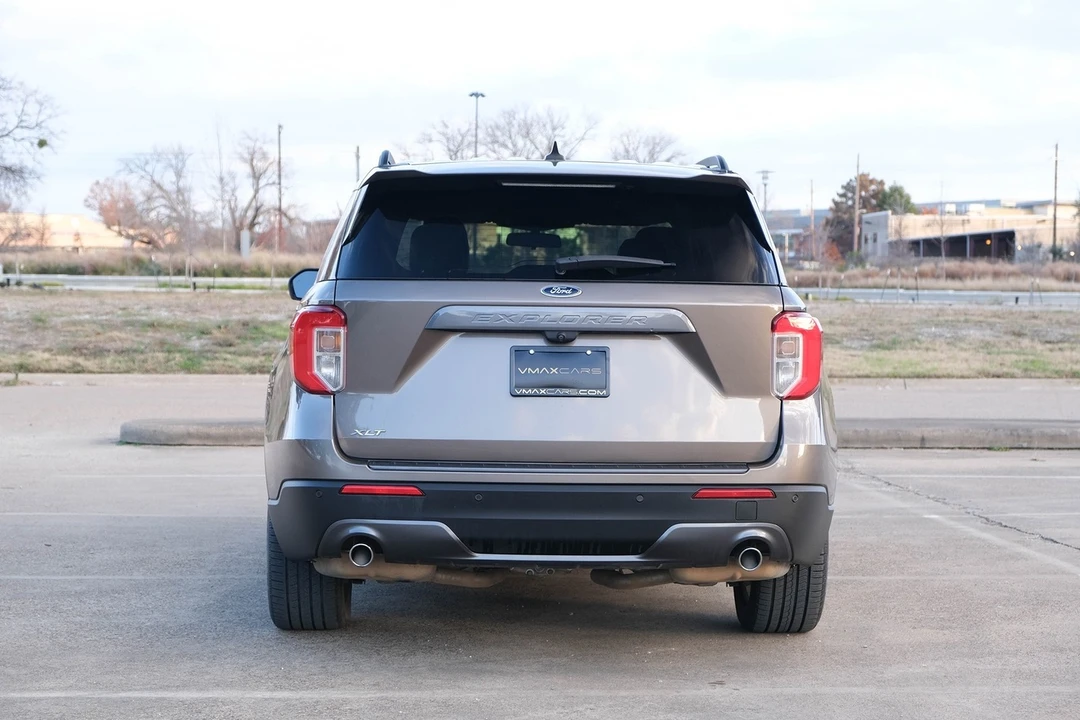 2021 Ford Explorer 6th Gen - Image 9 of 31