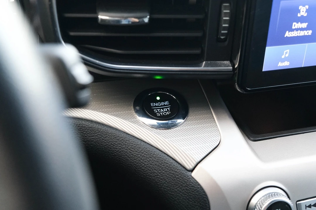 2021 Ford Explorer 6th Gen - Image 31 of 31