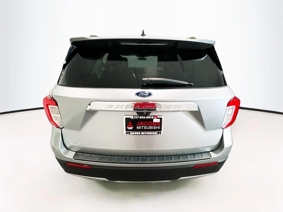 2021 Ford Explorer 6th Gen - Image 7 of 16