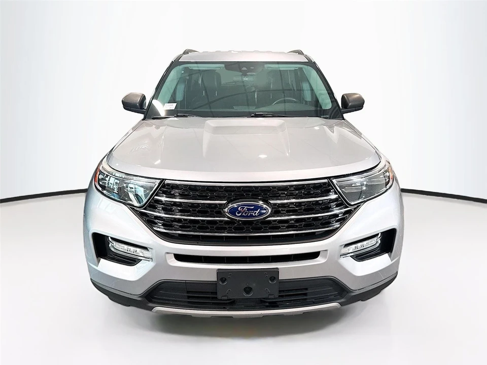 2021 Ford Explorer 6th Gen - Image 2 of 16