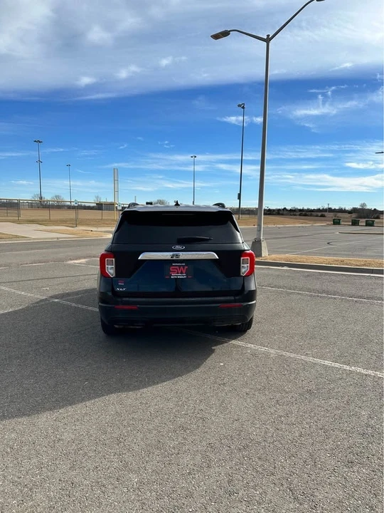 2021 Ford Explorer 6th Gen - Image 3 of 10