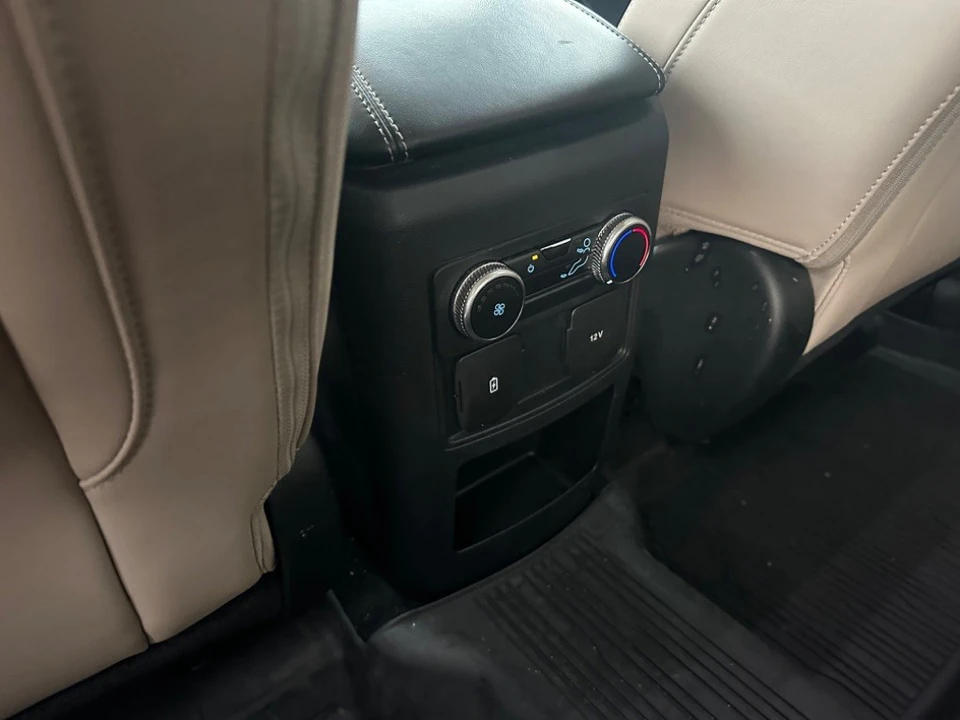 2021 Ford Explorer 6th Gen - Image 8 of 14