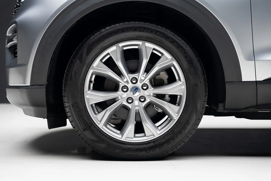 2021 Ford Explorer 6th Gen - Image 18 of 21