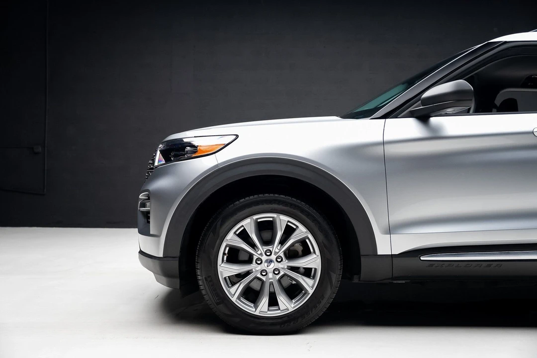 2021 Ford Explorer 6th Gen - Image 17 of 21