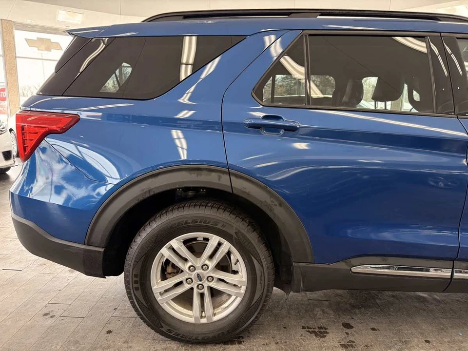 2021 Ford Explorer 6th Gen - Image 8 of 12
