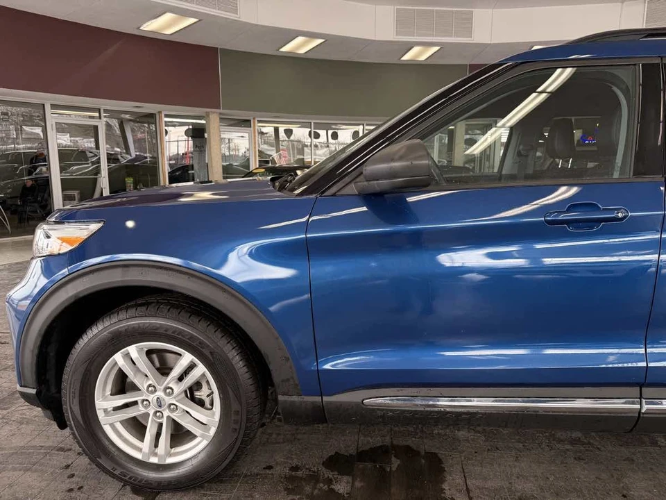 2021 Ford Explorer 6th Gen - Image 19 of 21