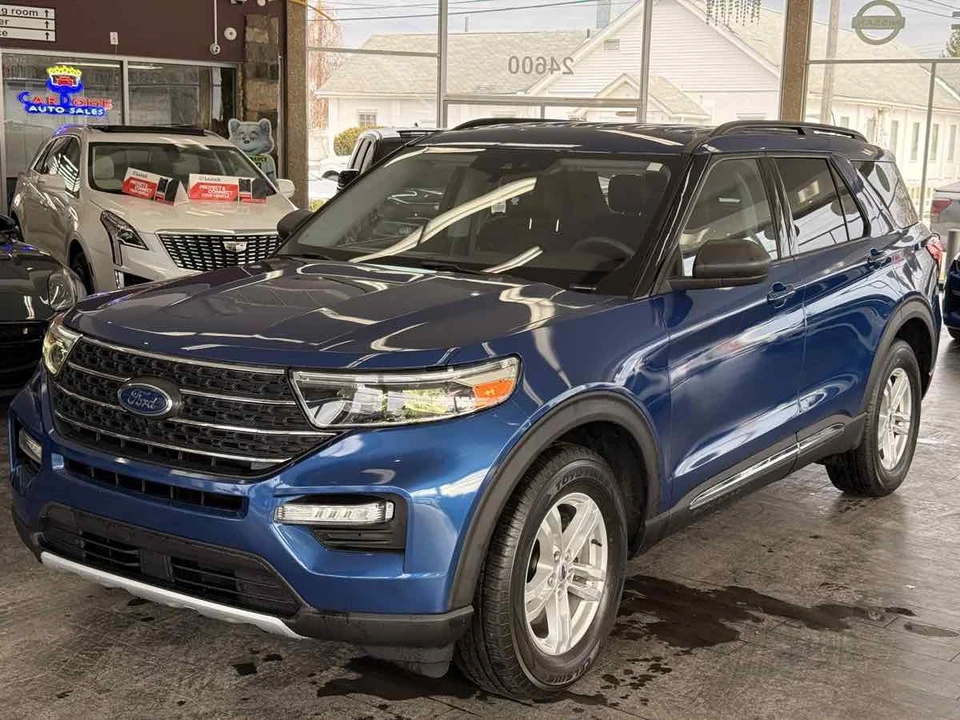 2021 Ford Explorer 6th Gen - Image 2 of 12