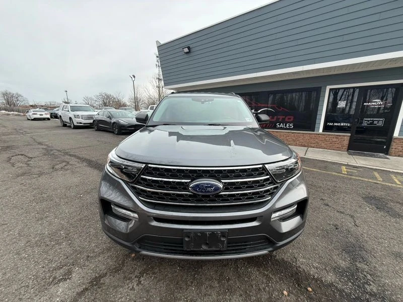 2021 Ford Explorer 6th Gen - Image 2 of 12