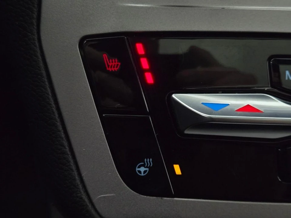 2021 Ford Explorer 6th Gen - Image 7 of 12