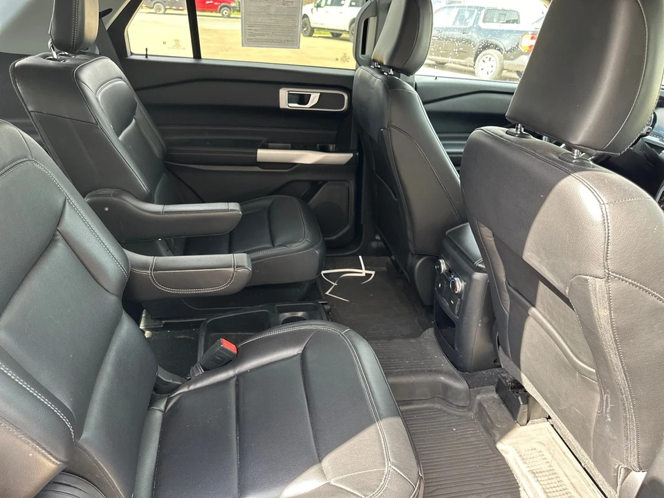 2021 Ford Explorer 6th Gen - Image 17 of 21