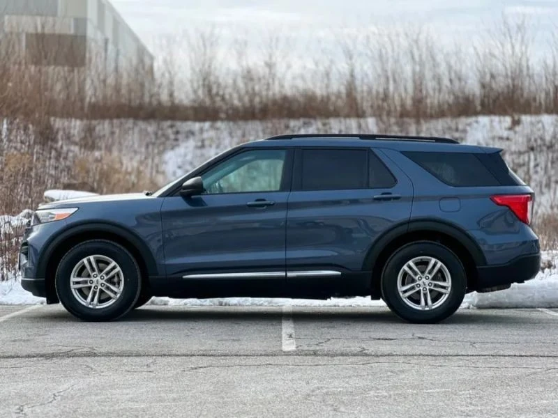 2021 Ford Explorer 6th Gen - Image 5 of 12