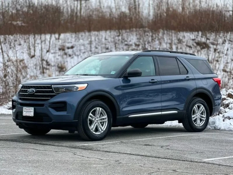2021 Ford Explorer 6th Gen - Image 4 of 12