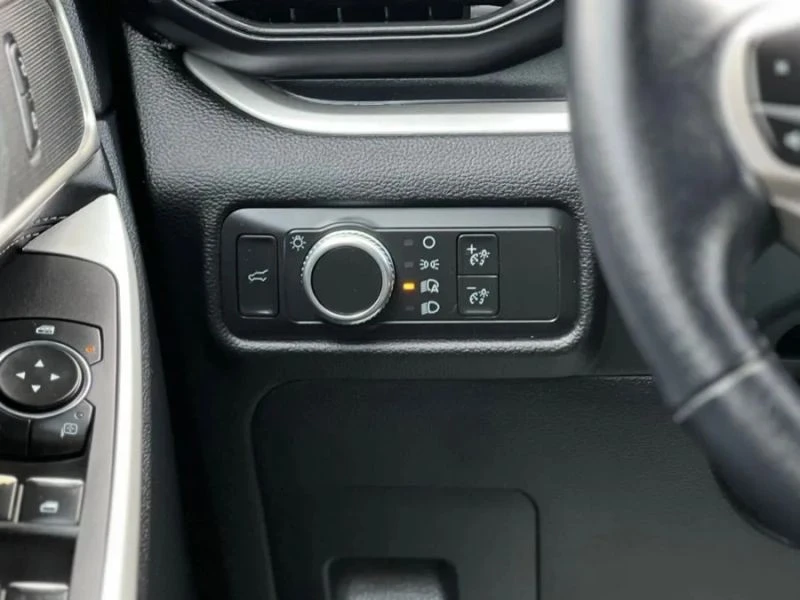 2021 Ford Explorer 6th Gen - Image 11 of 12