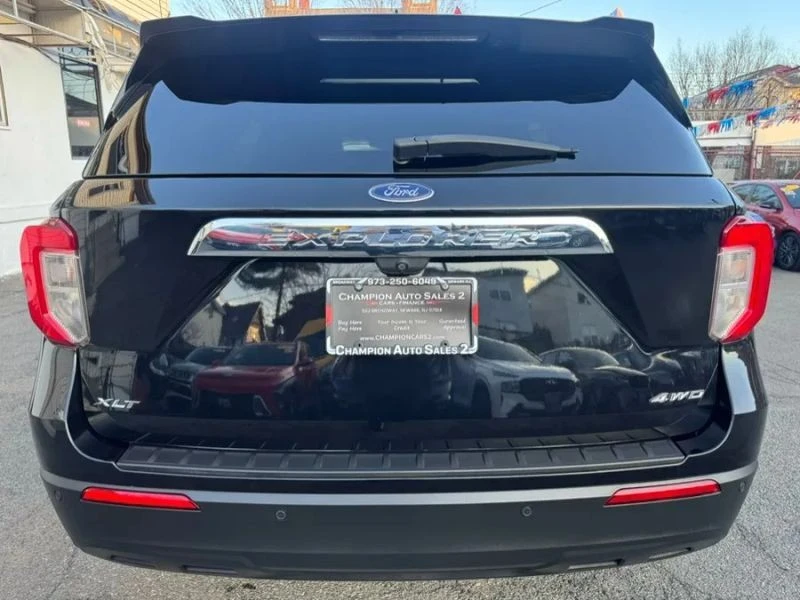 2021 Ford Explorer 6th Gen - Image 6 of 12